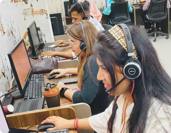 Integrated business teams collaborating as one strategic partnership rather than vendor-client relationship